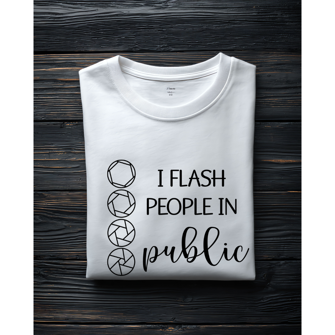 I FLASH IN PUBLIC